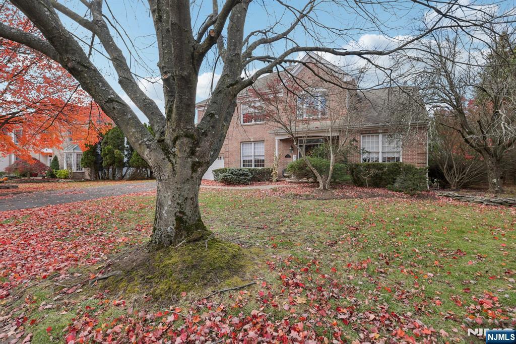 6 Sherry Court