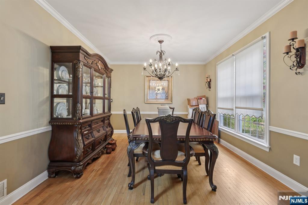 6 Sherry Court