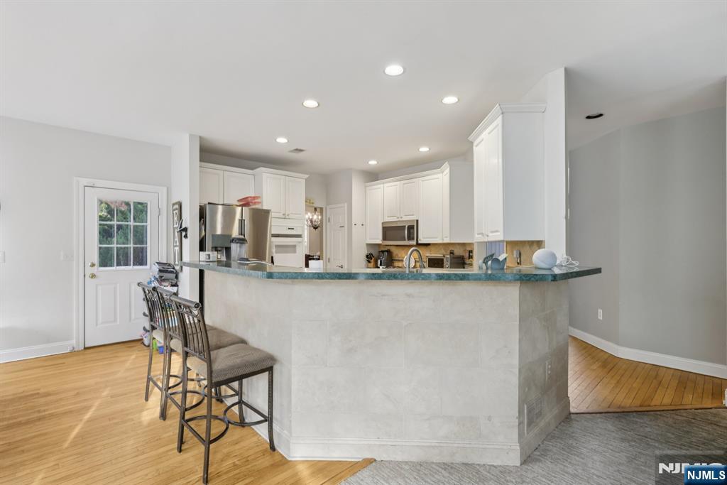 6 Sherry Court