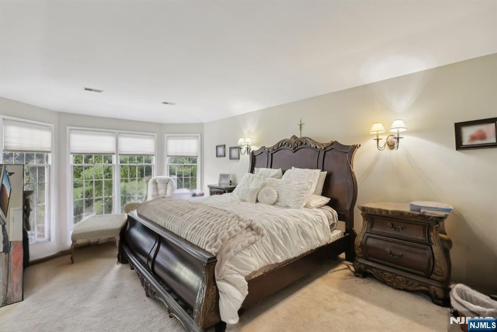 6 Sherry Court