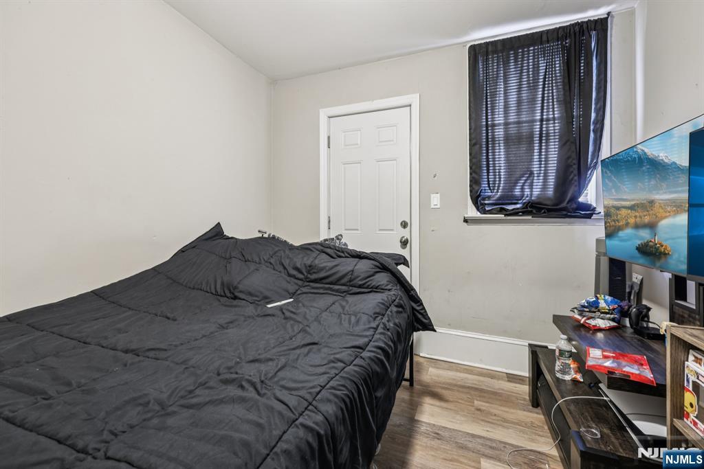 363 Macarthur Avenue