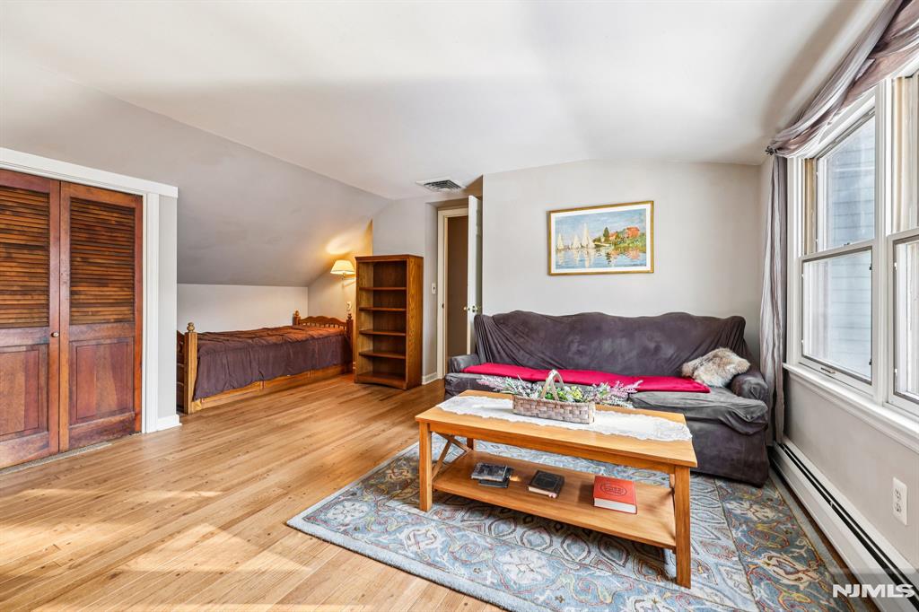 418 Pines Lake Drive