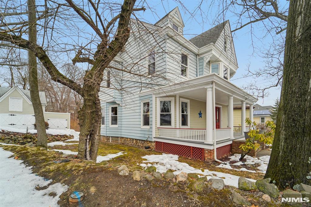 57 Pompton Road