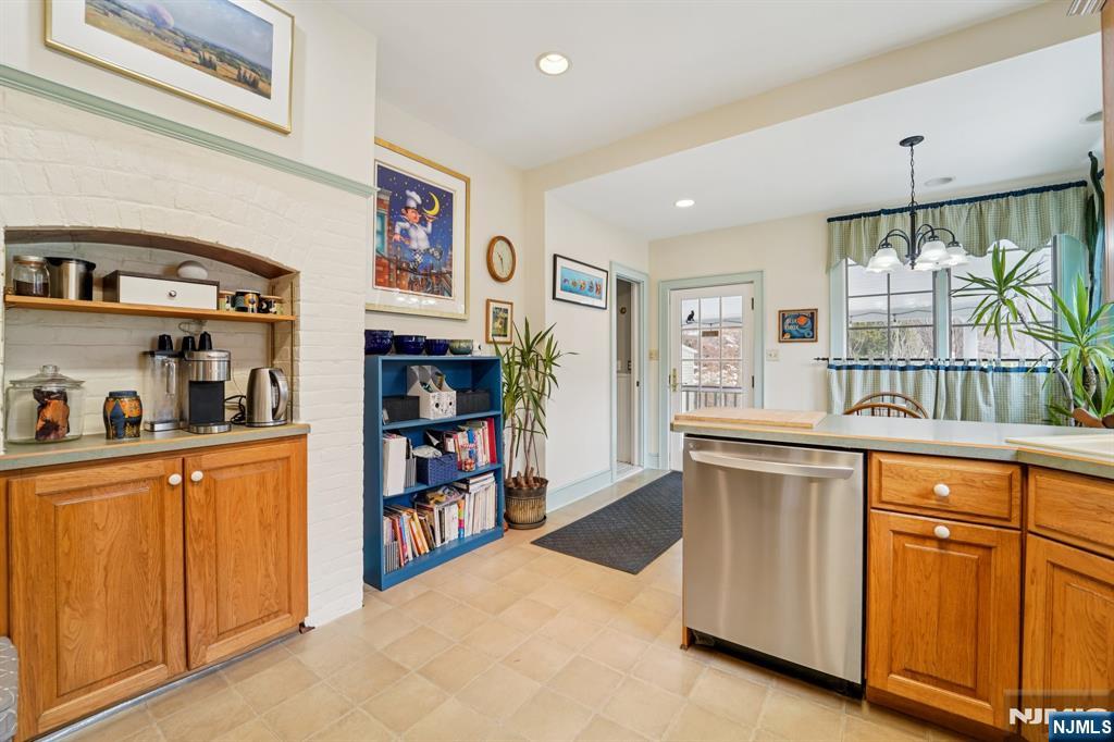 57 Pompton Road