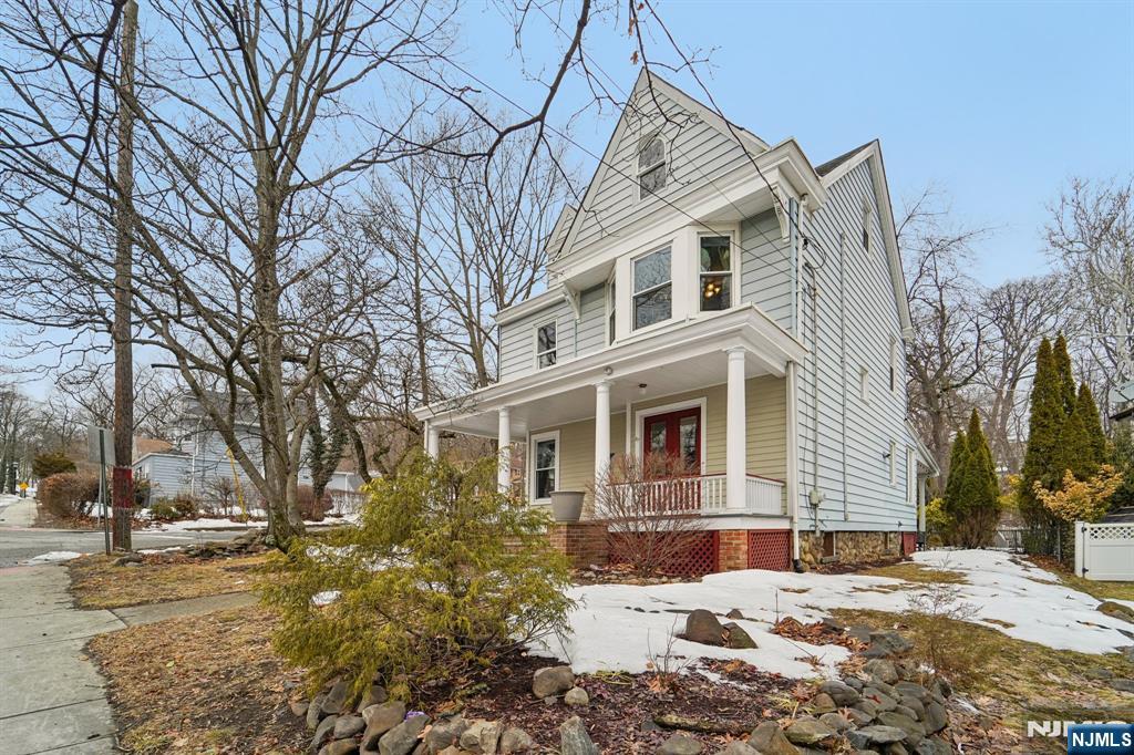 57 Pompton Road