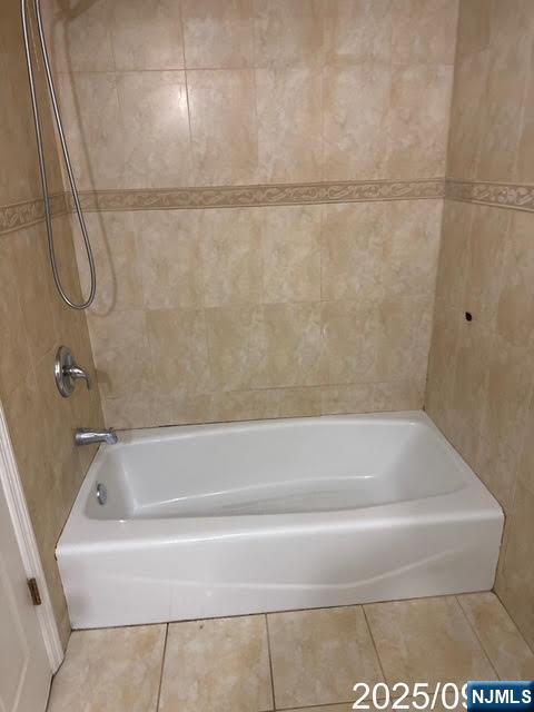 4401 Smith Avenue 201