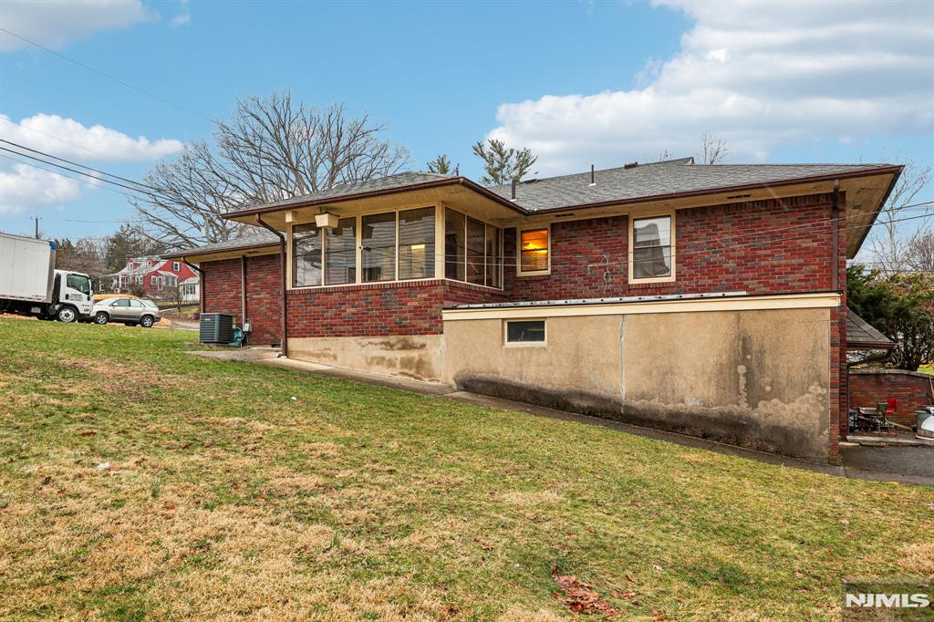 84 Squaw Brook Road
