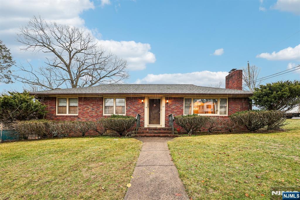 84 Squaw Brook Road