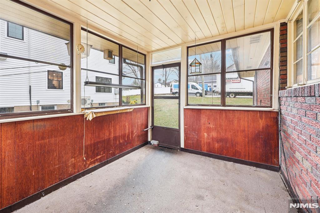84 Squaw Brook Road