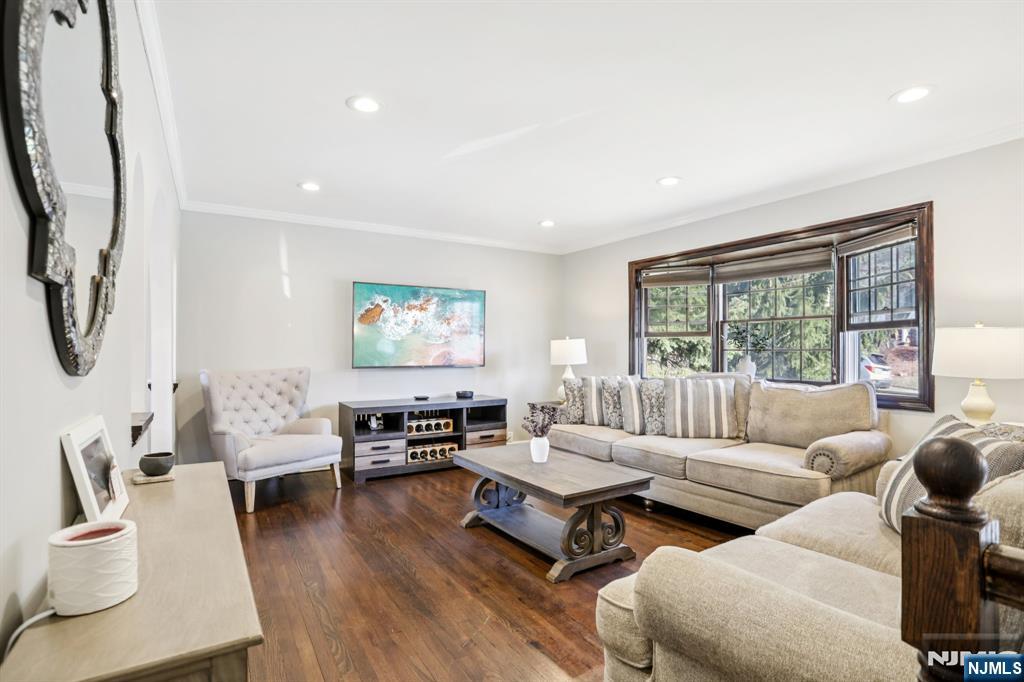27 Borman Drive