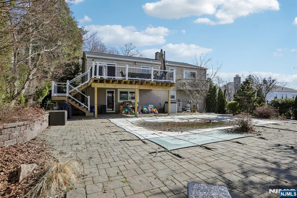 27 Borman Drive