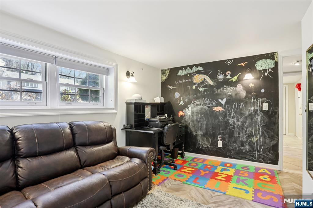 27 Borman Drive