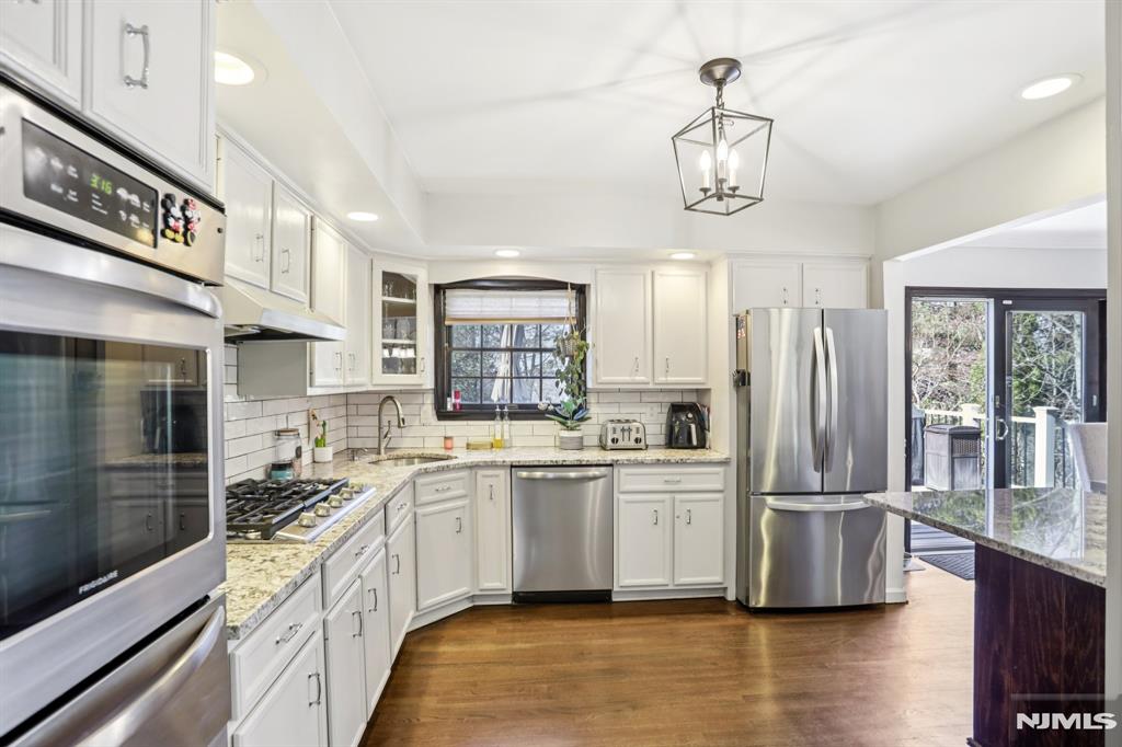 27 Borman Drive