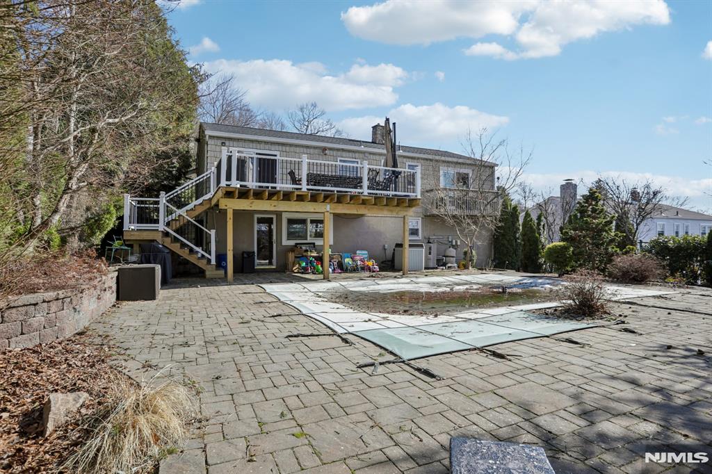 27 Borman Drive
