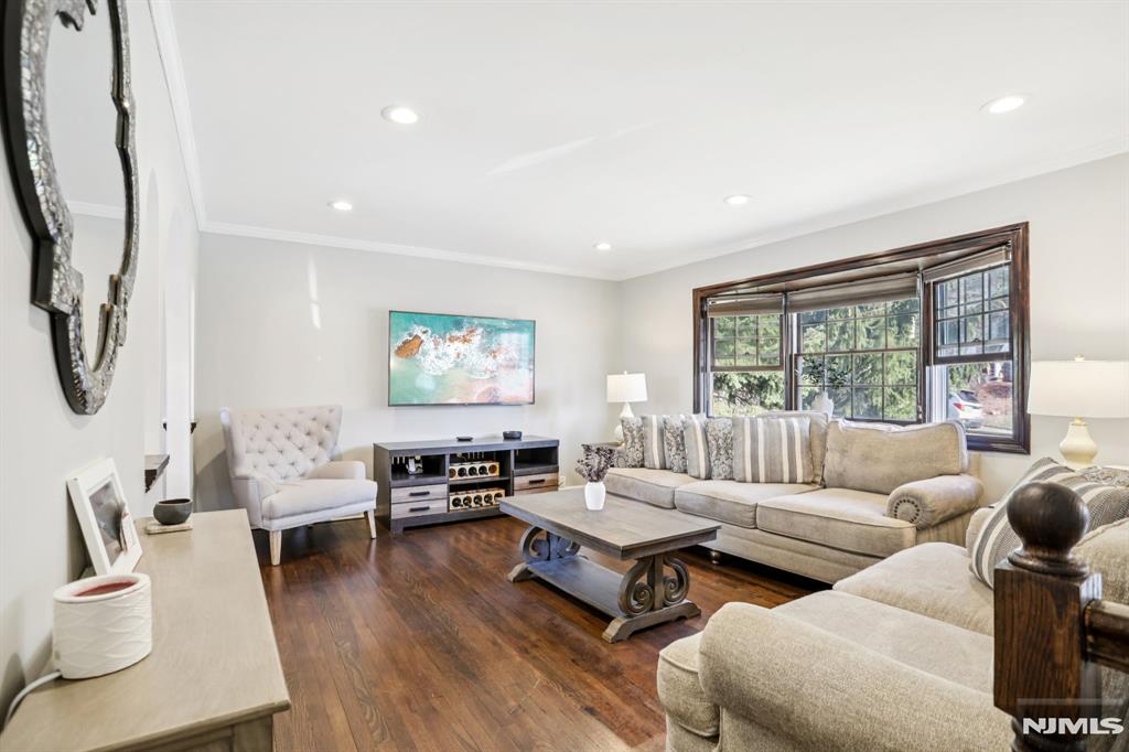 27 Borman Drive