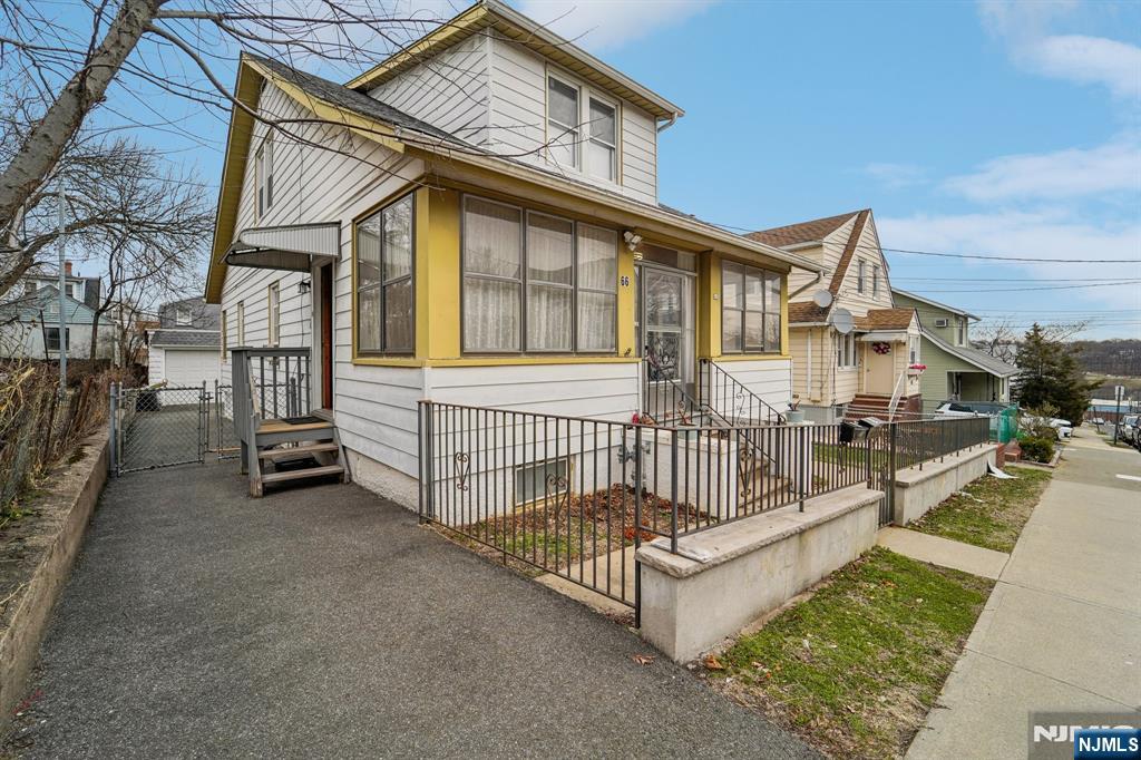 66 Buschmann Avenue