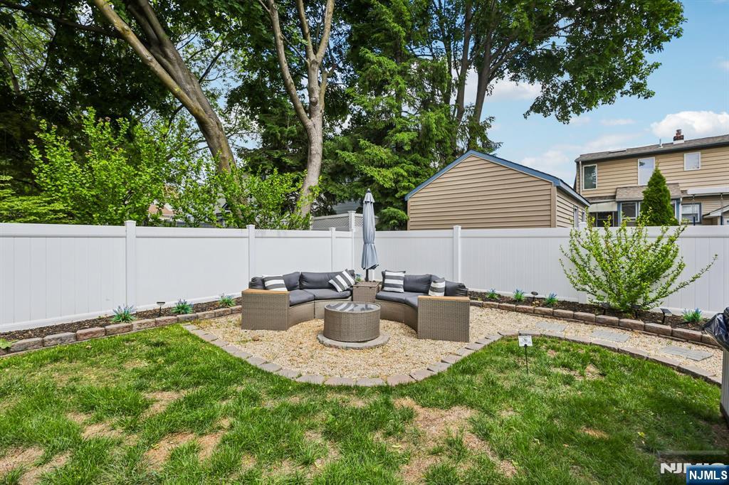 412 Fenlon Boulevard