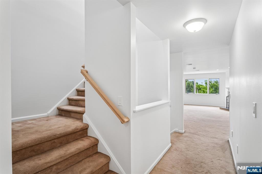 304 Heights Drive 3