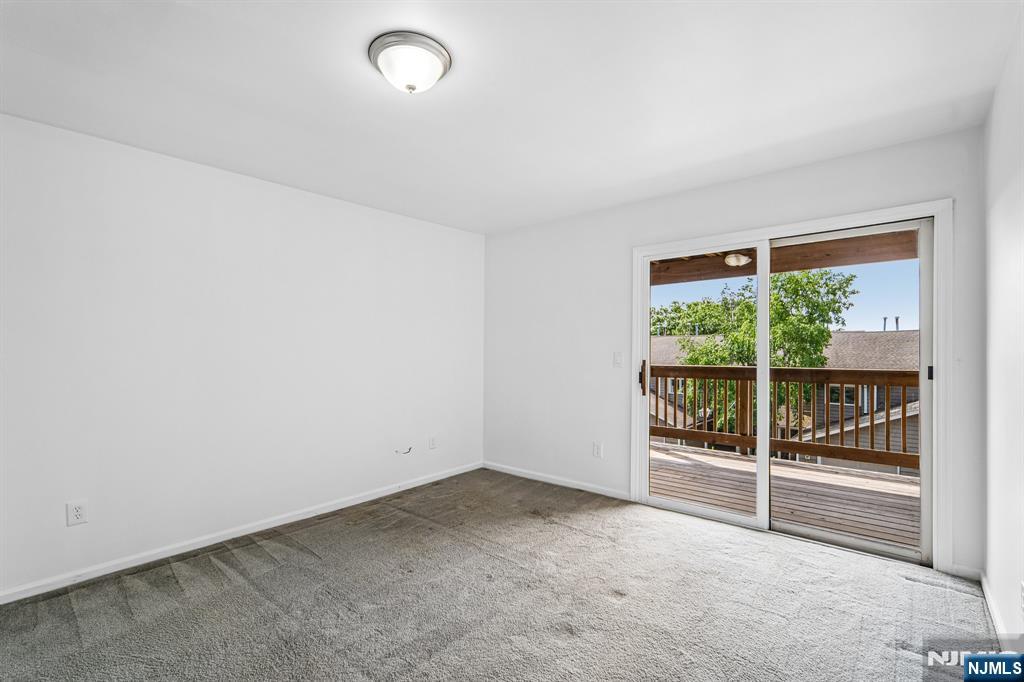 304 Heights Drive 3