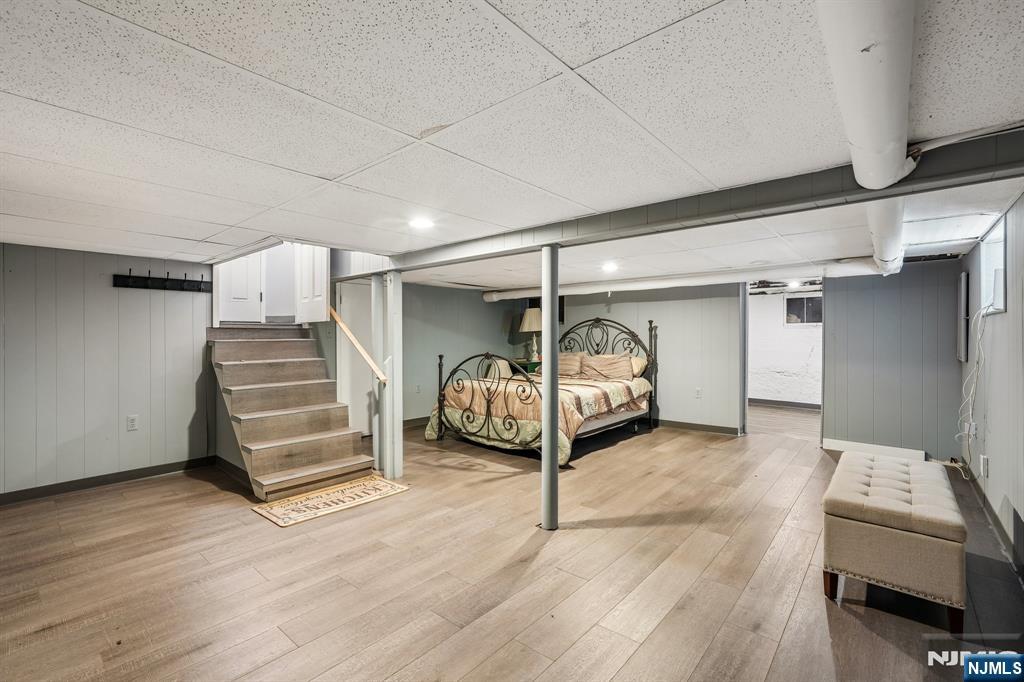 377 Hollywood Avenue