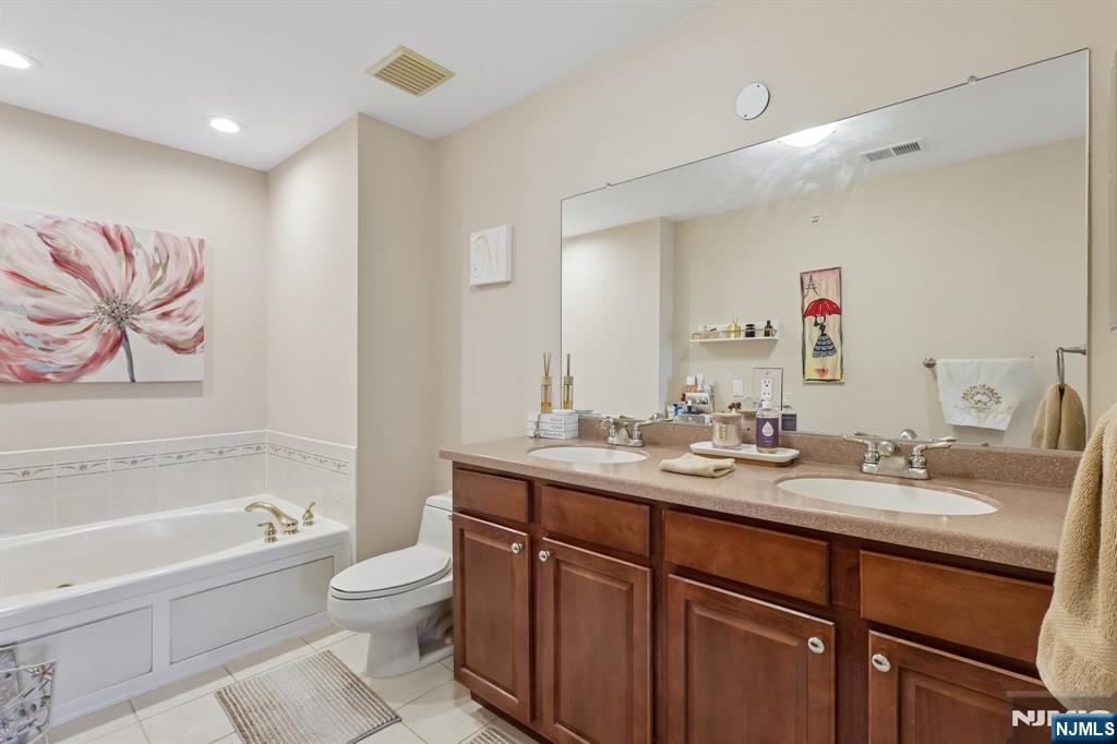 101 Rock Creek Drive T218