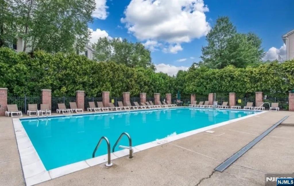 101 Rock Creek Drive T218