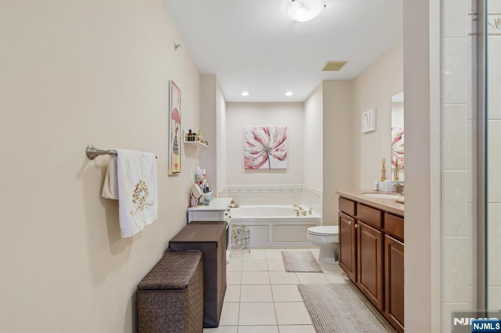 101 Rock Creek Drive T218