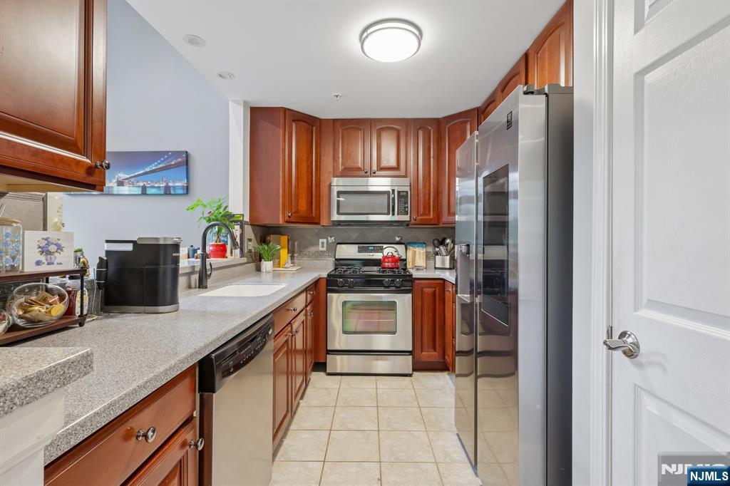 101 Rock Creek Drive T218