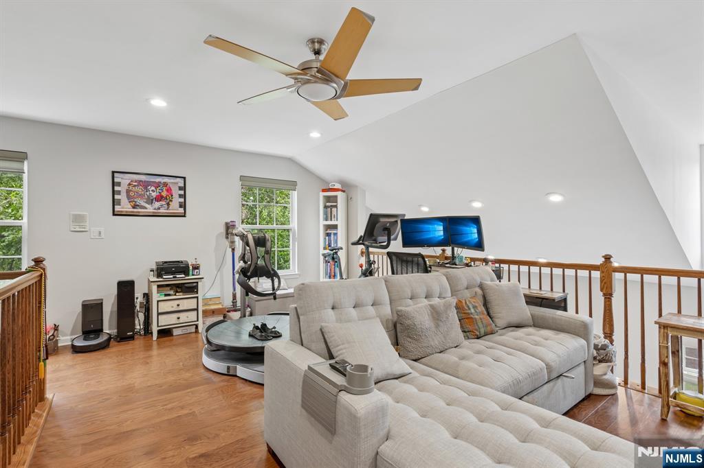 101 Rock Creek Drive T218