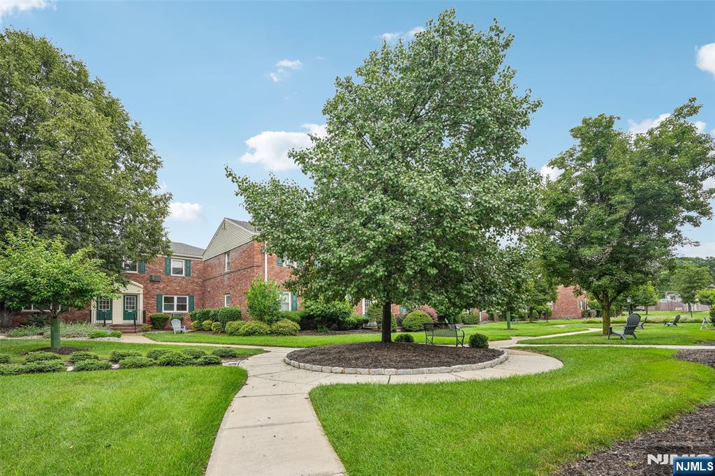 79 Roseland Avenue 73