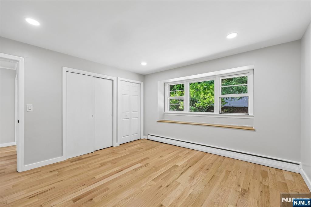 33 Lotz Street