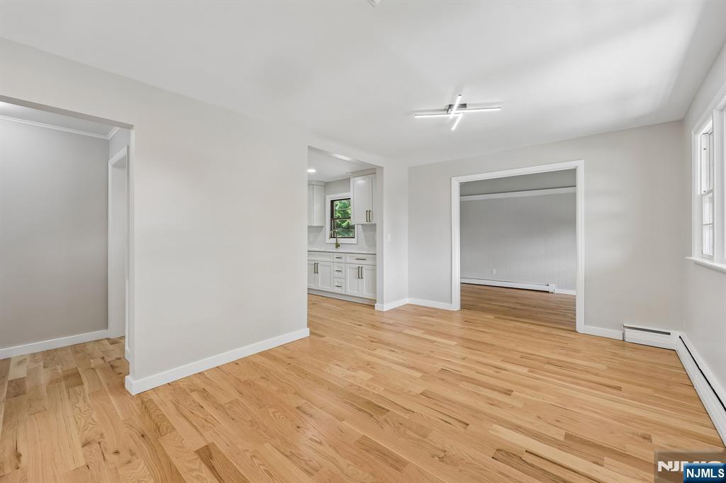 33 Lotz Street