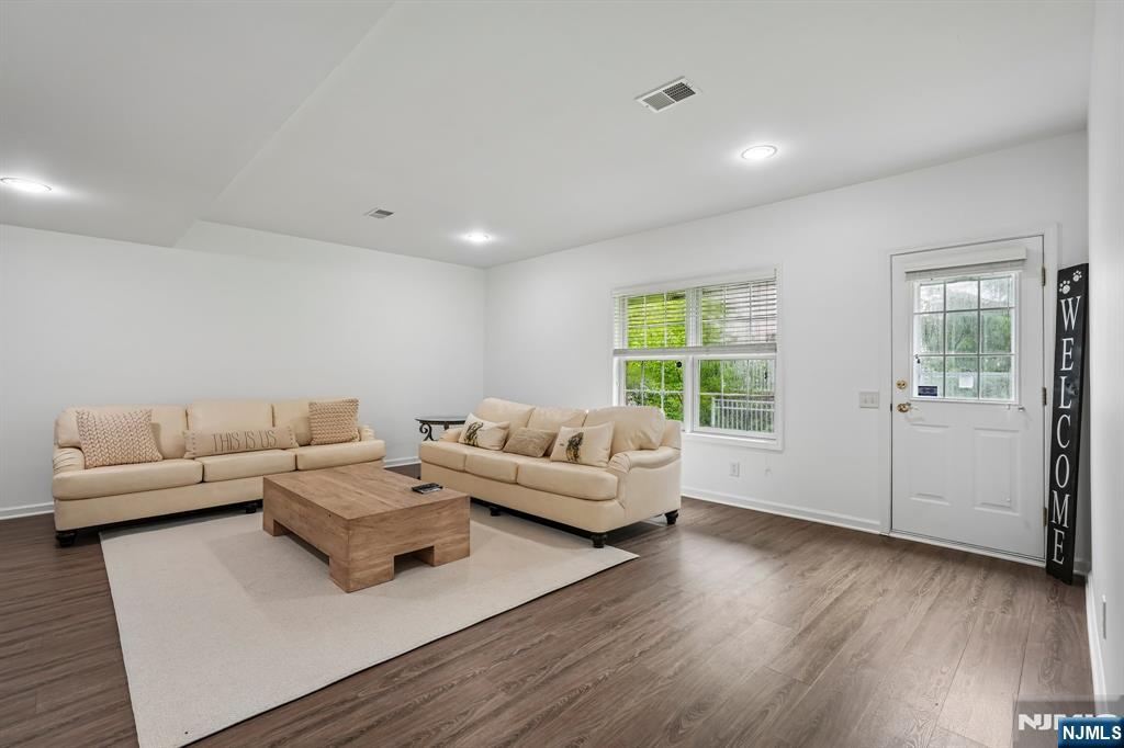 2 Constitution Lane 1501