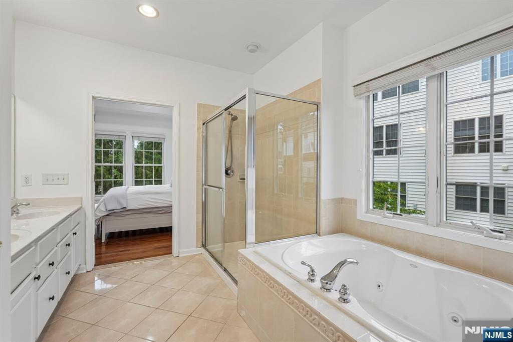 2 Constitution Lane 1501
