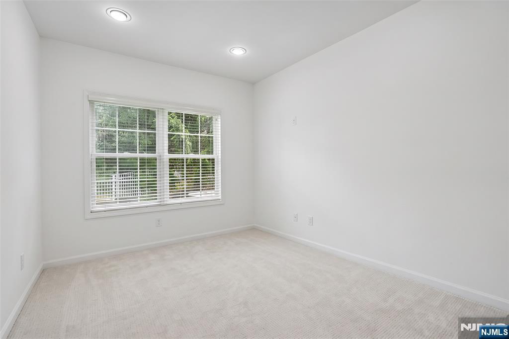 2 Constitution Lane 1501
