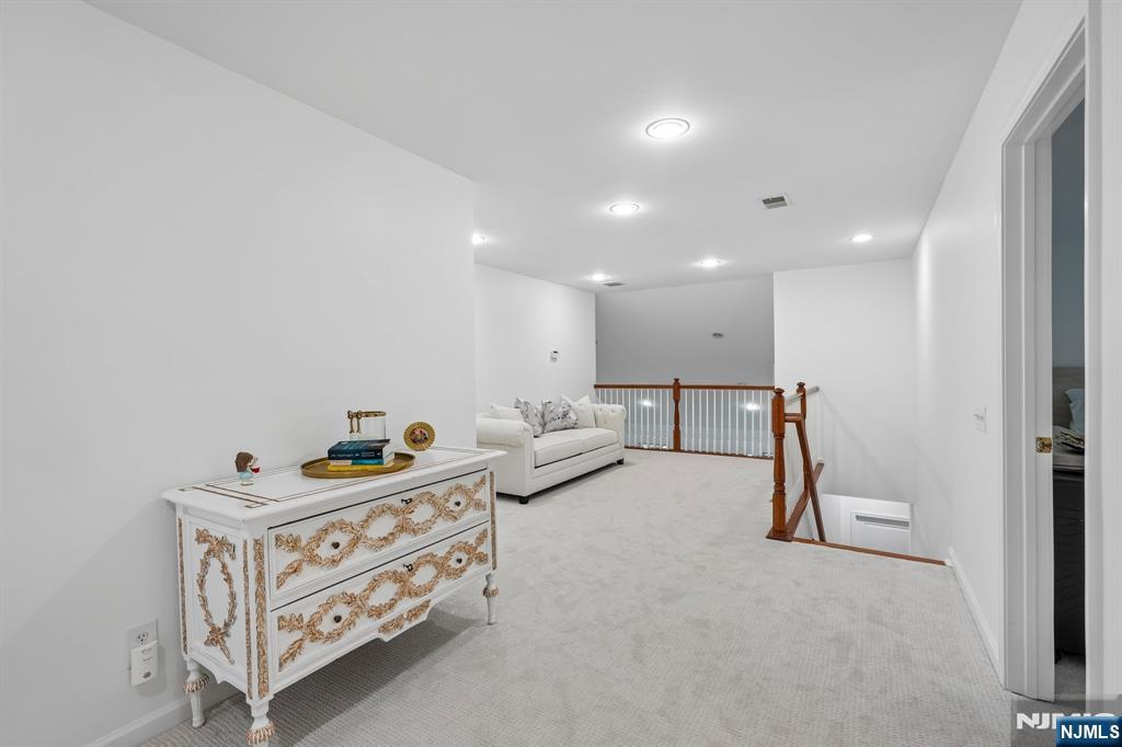 2 Constitution Lane 1501