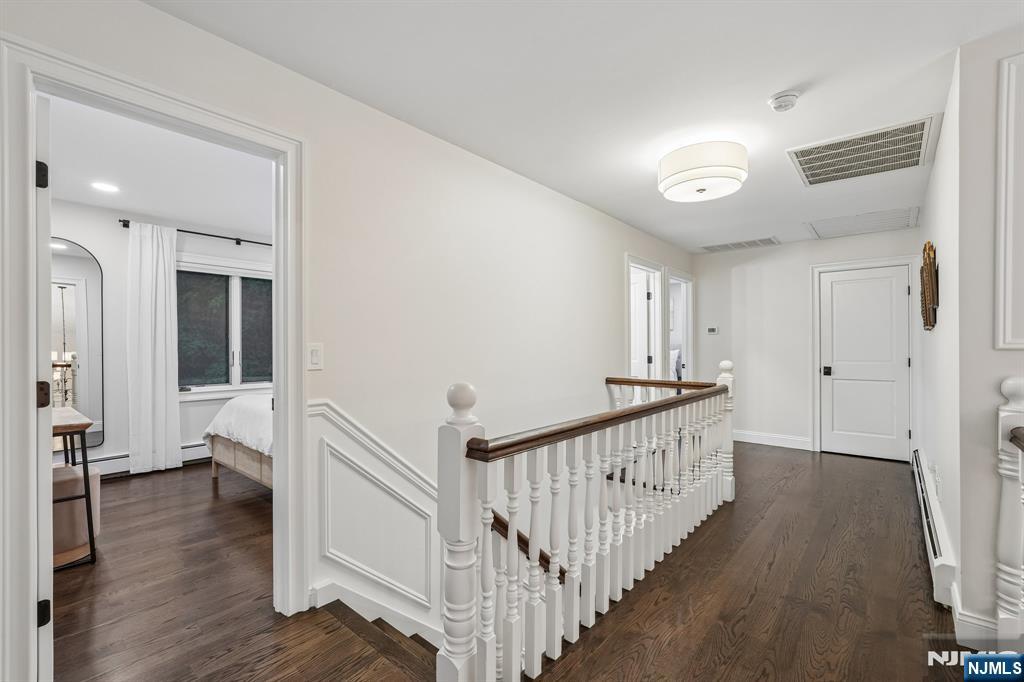 662 Juniper Place