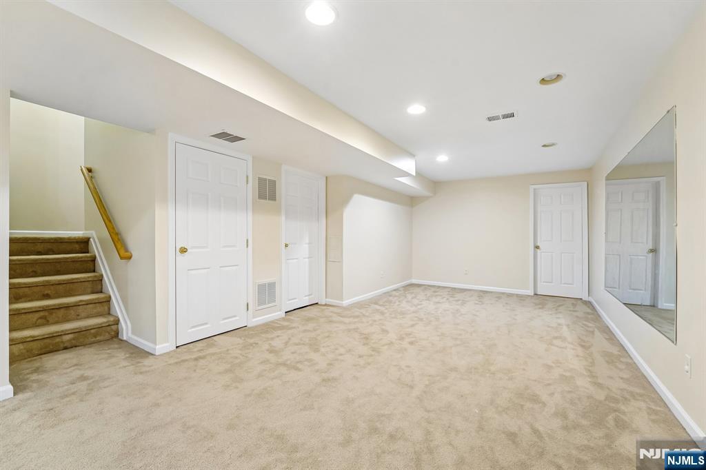 195 Levinberg Lane