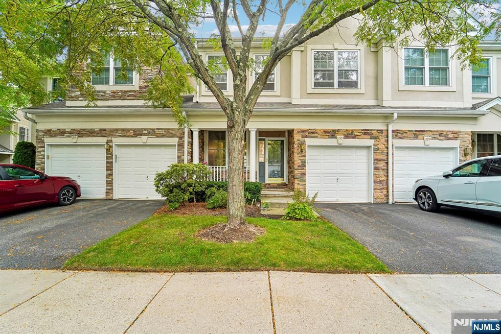 195 Levinberg Lane