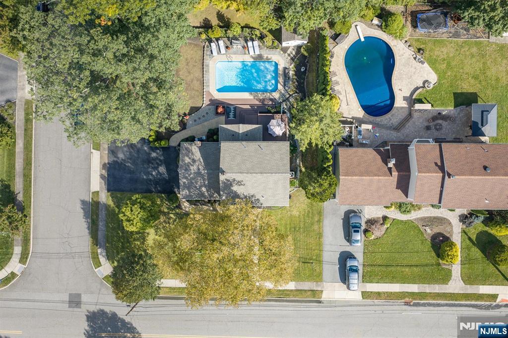 87 Webster Drive