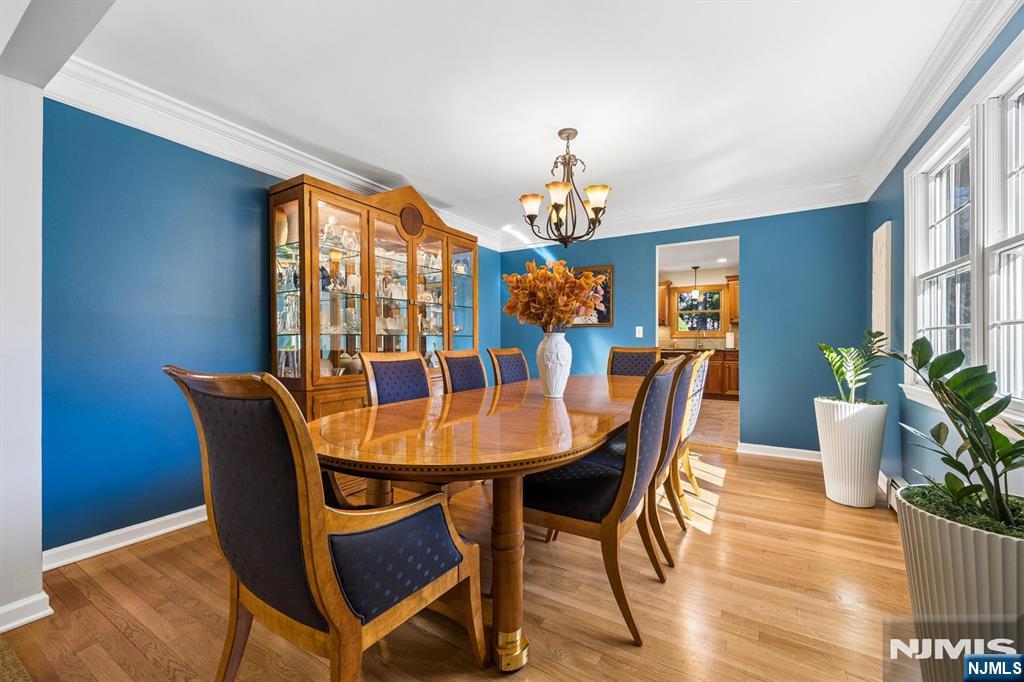 48 Greenrale Avenue