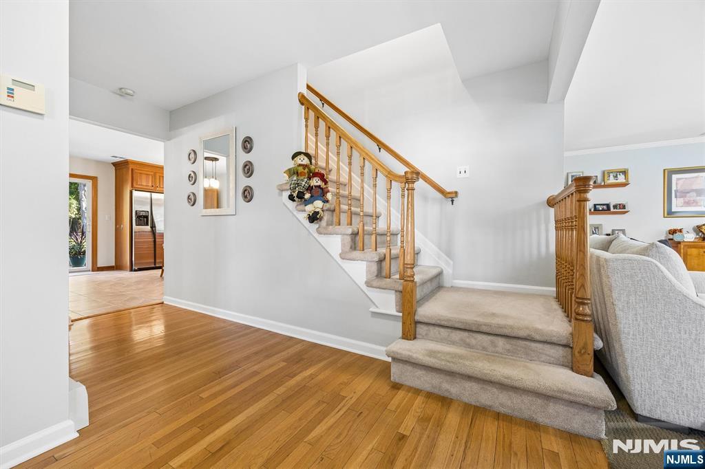 48 Greenrale Avenue