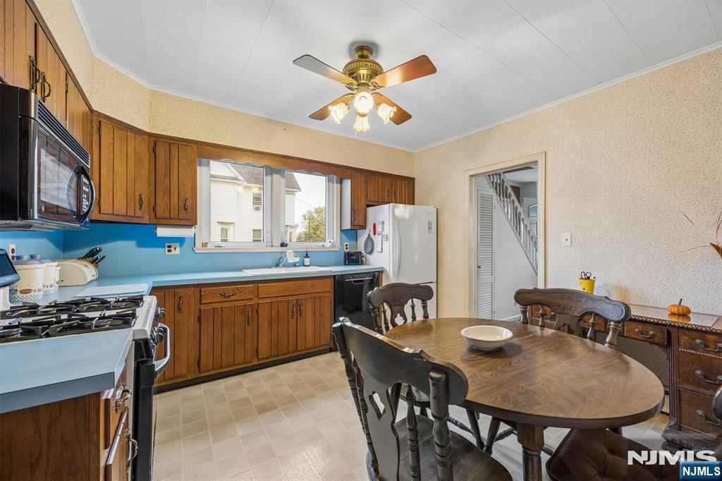 291 Parish Drive
