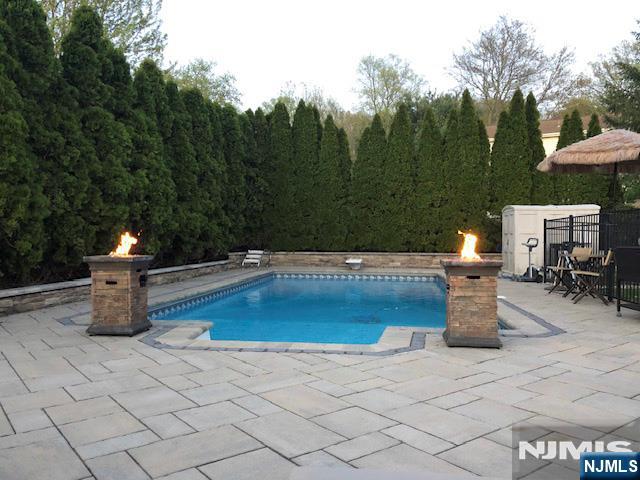 75 Harmer Terrace