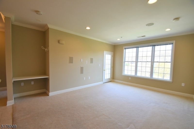 6217 Brookhaven Ct Unit: 6217