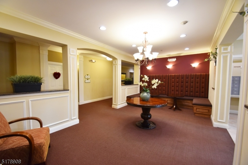 6217 Brookhaven Ct Unit: 6217