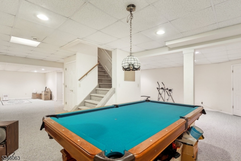 57 Laurie Dr