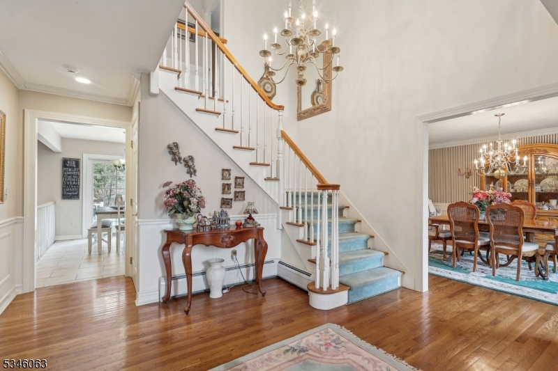 57 Laurie Dr