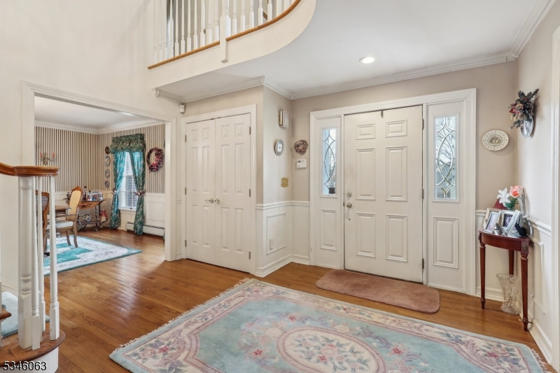 57 Laurie Dr