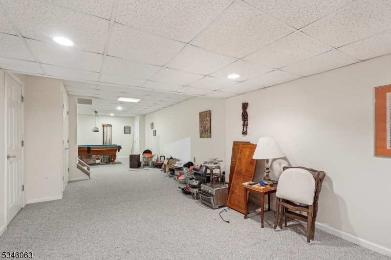 57 Laurie Dr